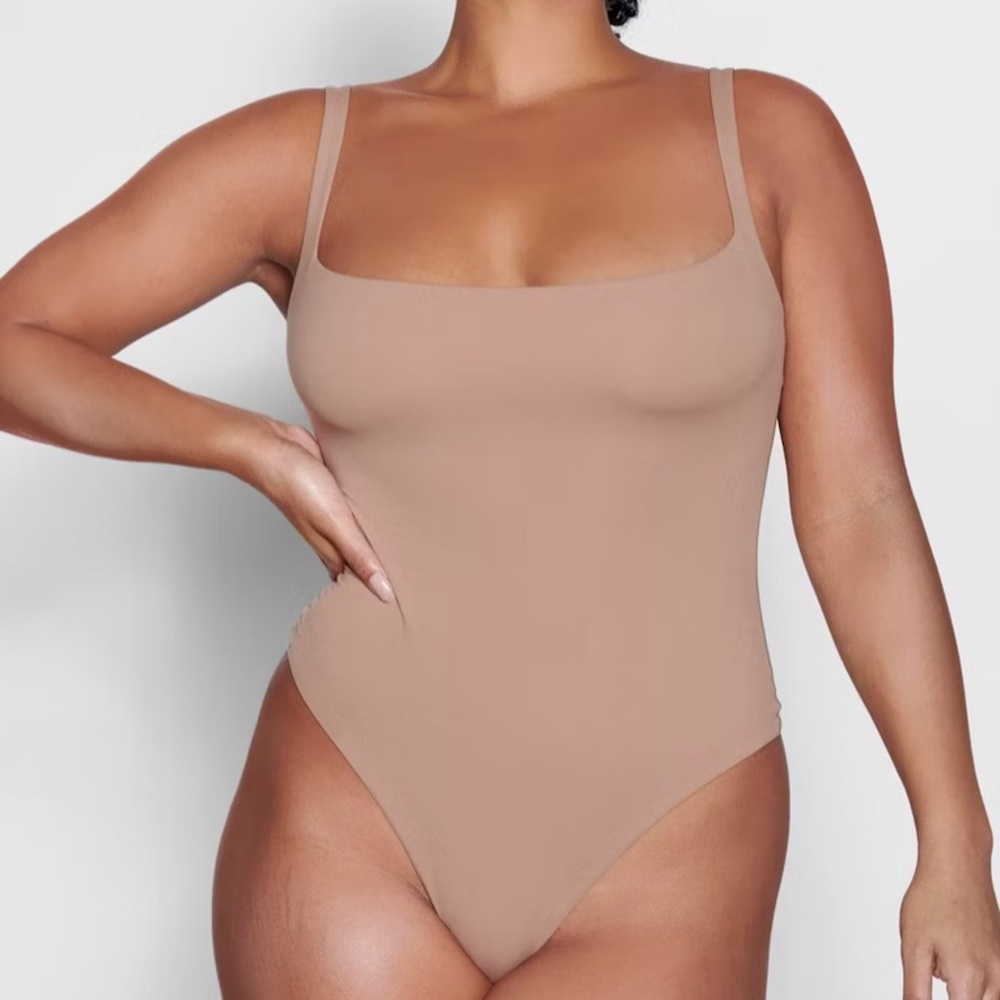 Skims Square Neck Bodysuit Sienna XXS New‎ With Tags